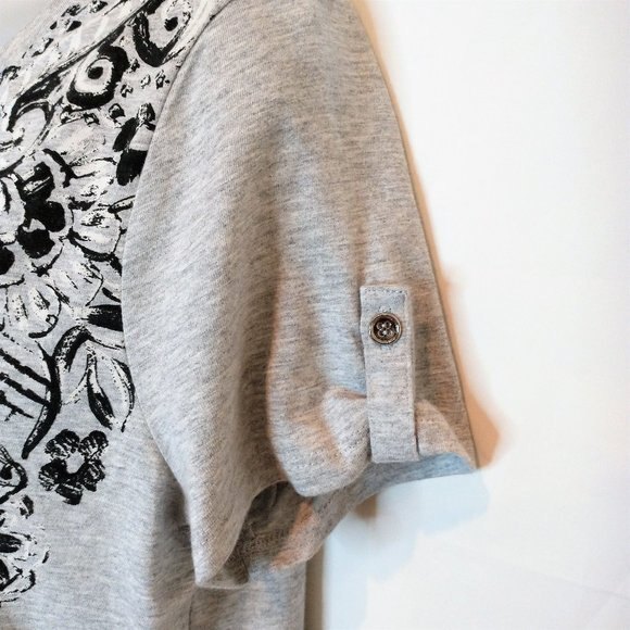 Chico's Zenergy Gray Scroll Print Tee Chico Size 0=Small - Picture 6 of 10